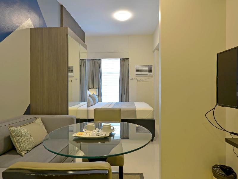 Currency Serviced Suites Pasig City Kültér fotó