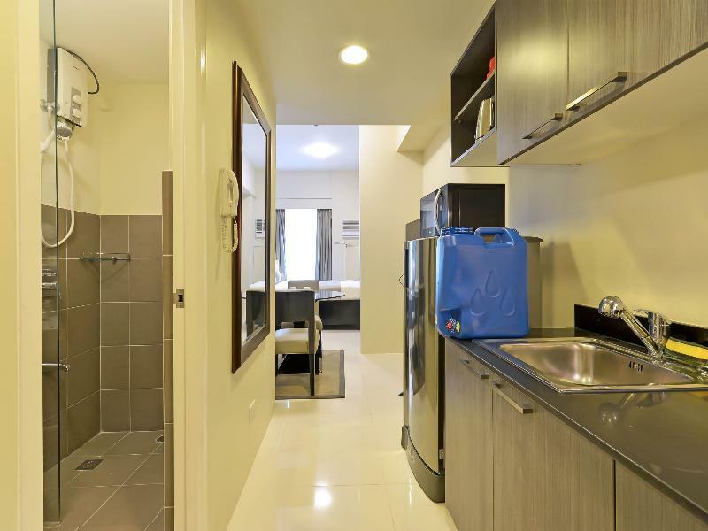 Currency Serviced Suites Pasig City Kültér fotó